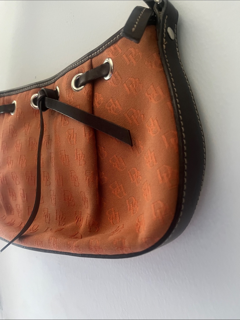 Vintage Y2K Dooney & Bourke signature monogram mini shoulder bag - Picture 4 of 11